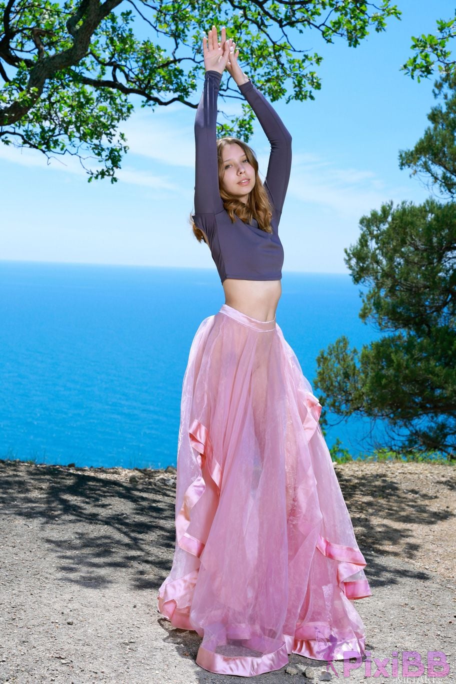 MetArt Estella Presenting Estella Part01 0001 PixiBB.COM 3001513518