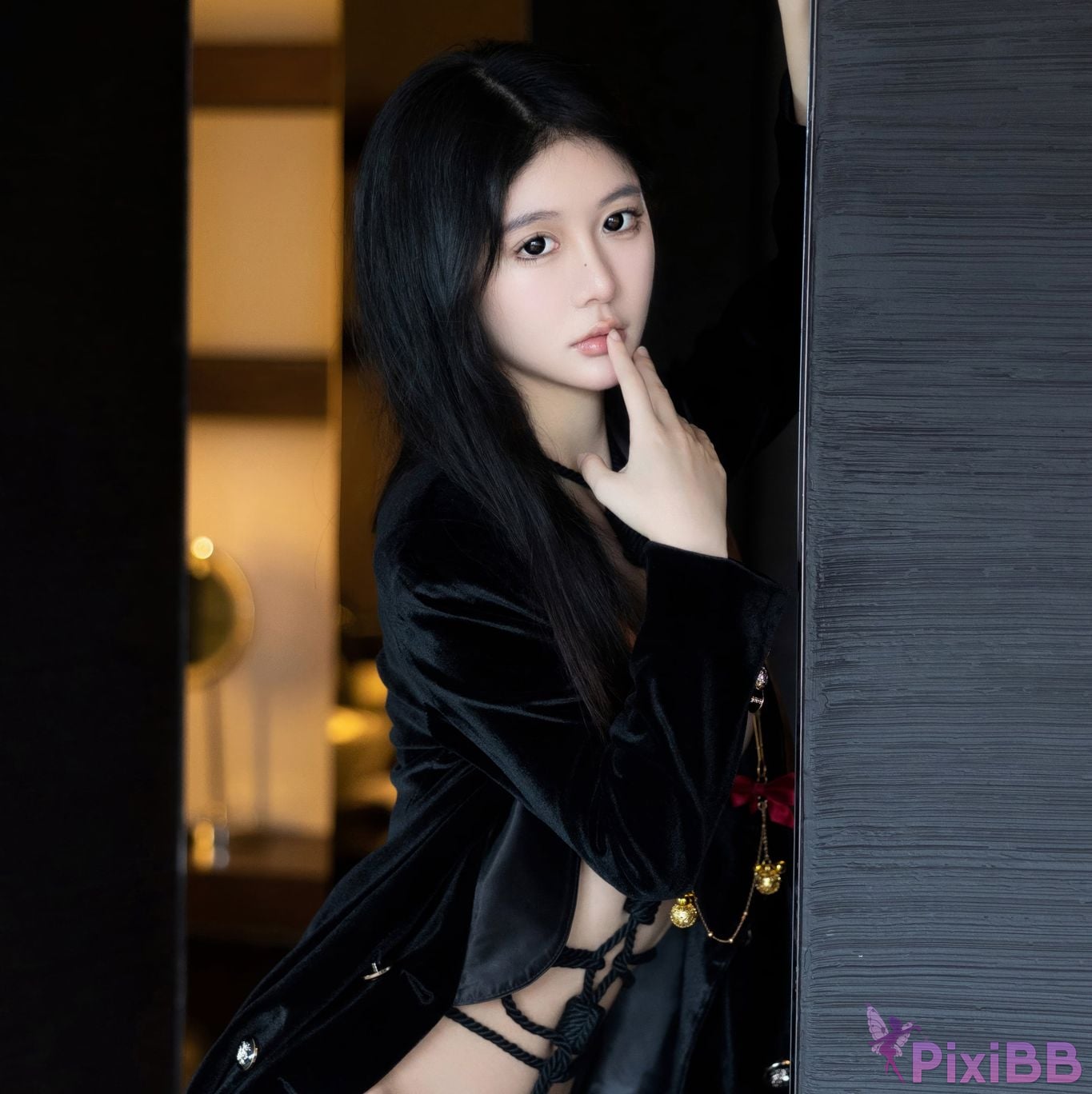 XR Uncensored Xie Xiaoan R18 XIUREN model Black rope bondage PixiBB.COM 024.JPEG