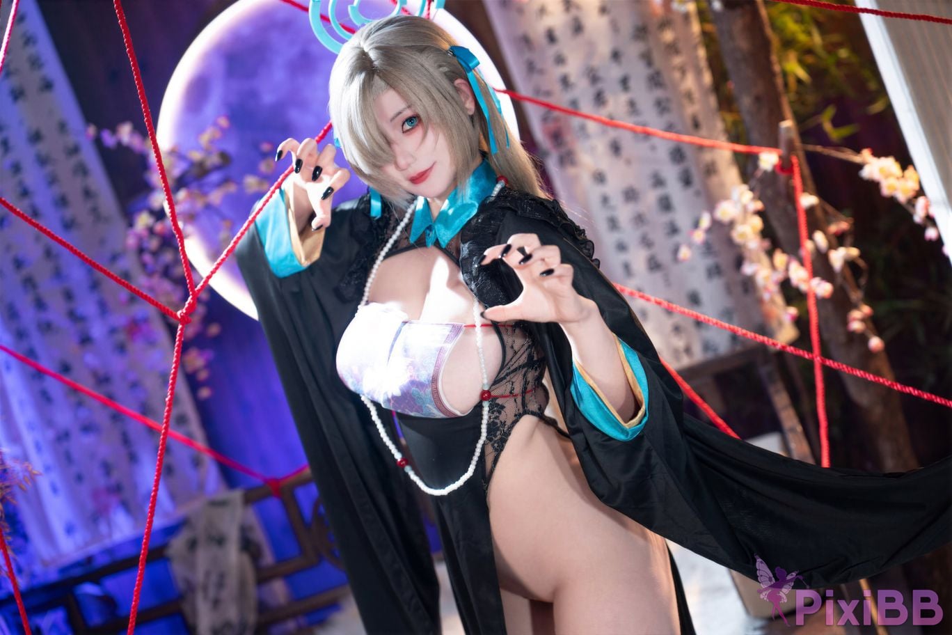 Cosplayer Xinglan is Lanlan and her name Lanmei. Blue Archive Asuna Ichinomo zombie girl PixiBB.COM 010