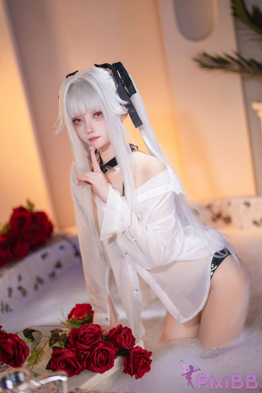 Cosplayer Big roll small Beautiful Girl Wanhua Mirror pool PixiBB.COM 010