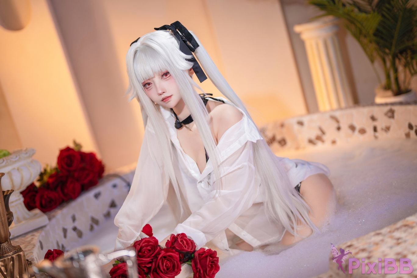 Cosplayer Big roll small Beautiful Girl Wanhua Mirror pool PixiBB.COM 011