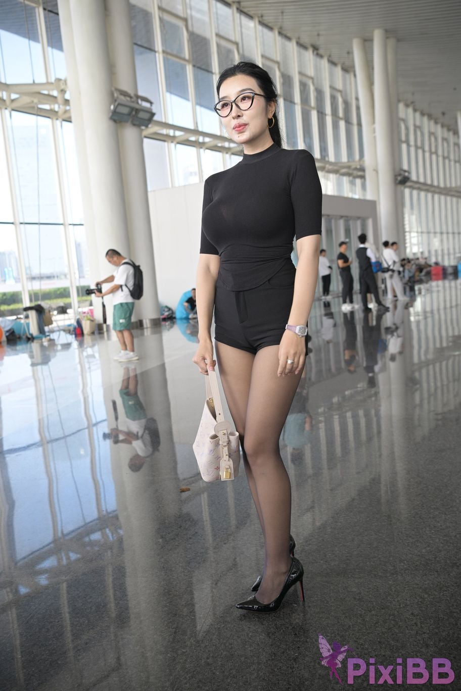 Featured Street Photography Works No.5651 Black stockings with fragrance PixiBB.COM 056