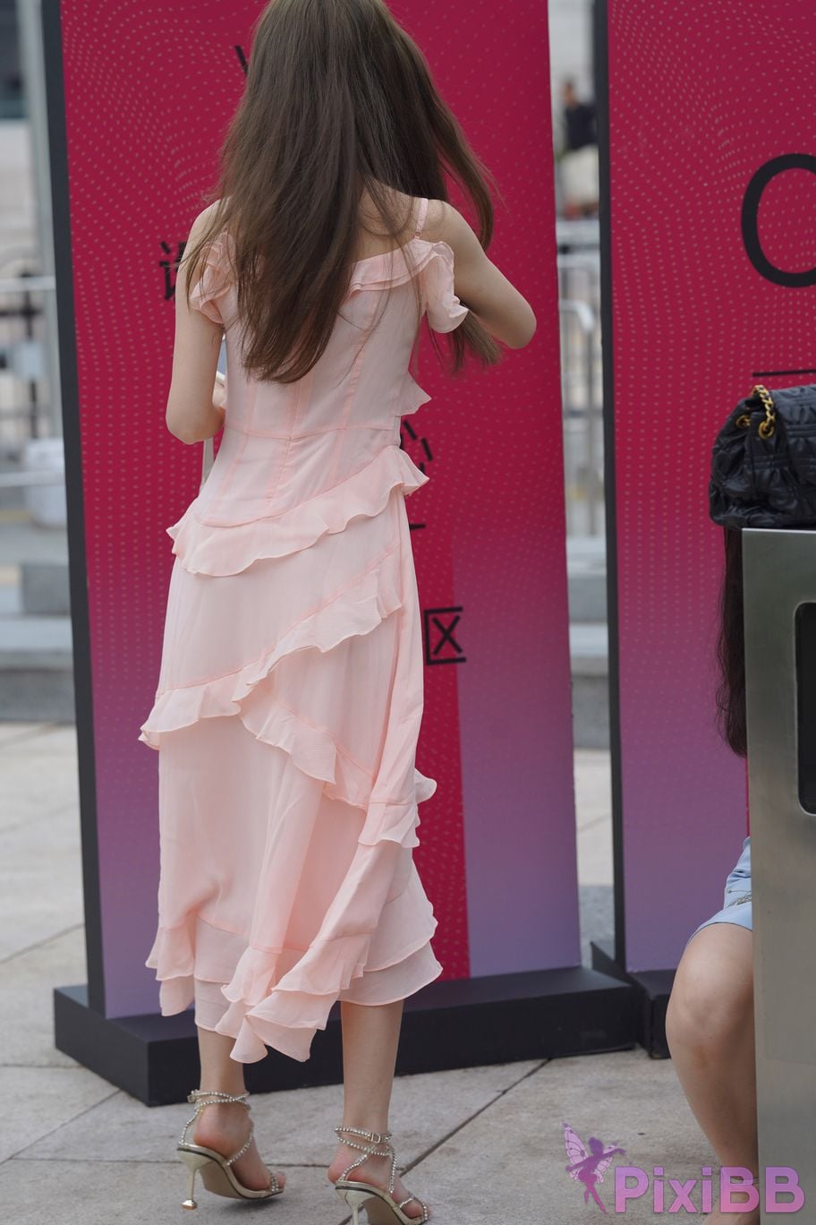 Featured Street Photography Works No.5659 Pink gauze skirt PixiBB.COM 014