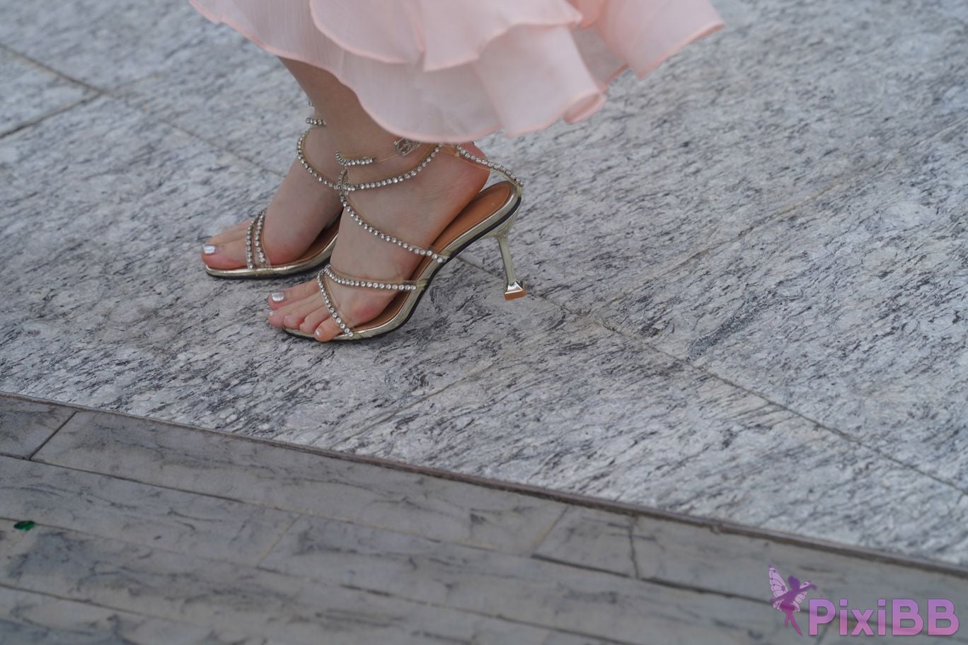 Featured Street Photography Works No.5659 Pink gauze skirt PixiBB.COM 044