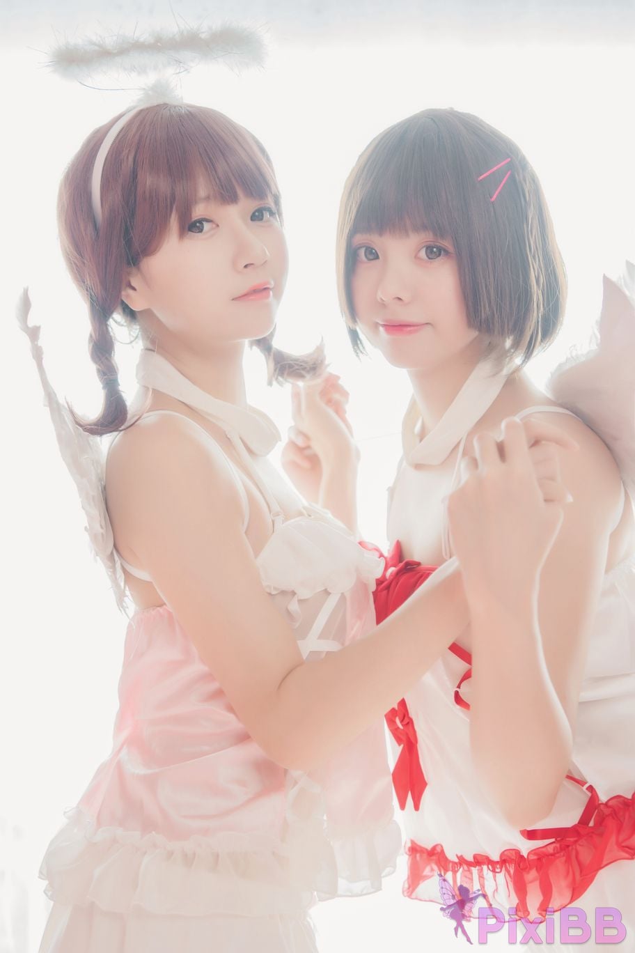 Cosplayer Yoko Zhai Xia Ono platinum Saki front feather rr Four people in pairs with girlfriends PixiBB.COM 026