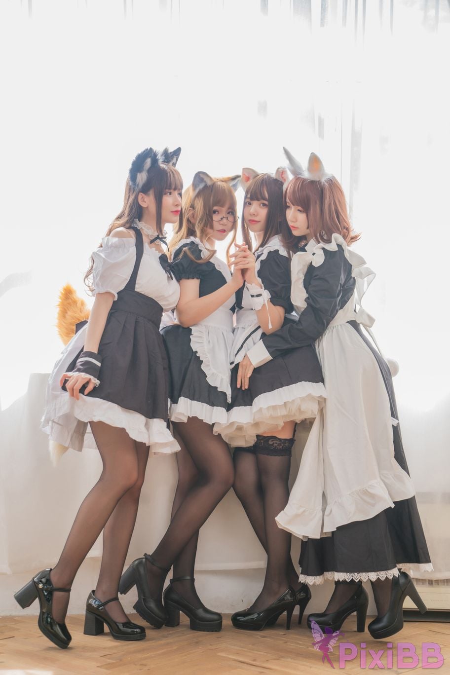 Cosplayer Yoko Zhai Xia Ono platinum Saki front feather rr Four people in pairs with girlfriends PixiBB.COM 102