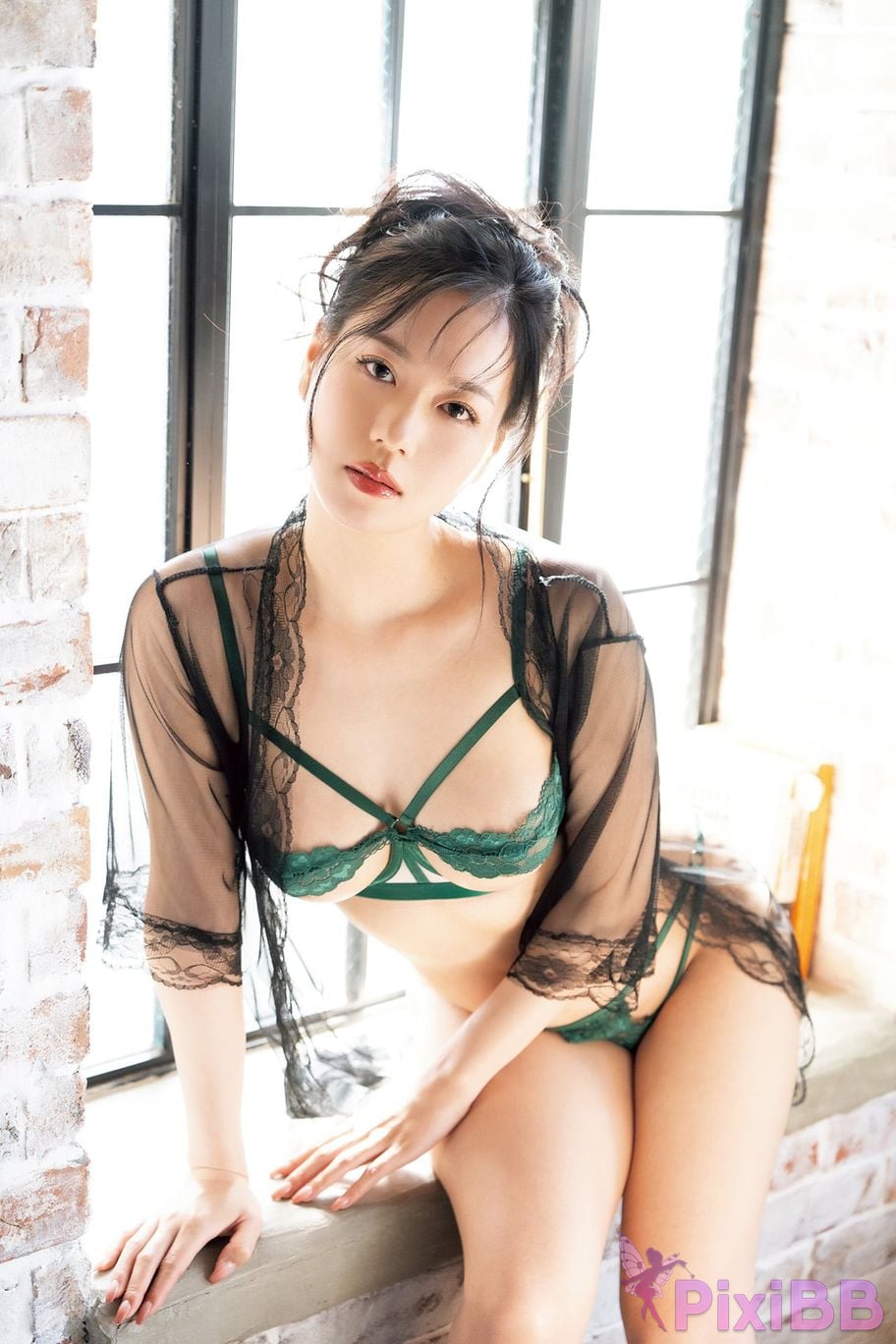 Japanese Idol Misaki Hikari photo collection Breast sensation play PixiBB.COM 075