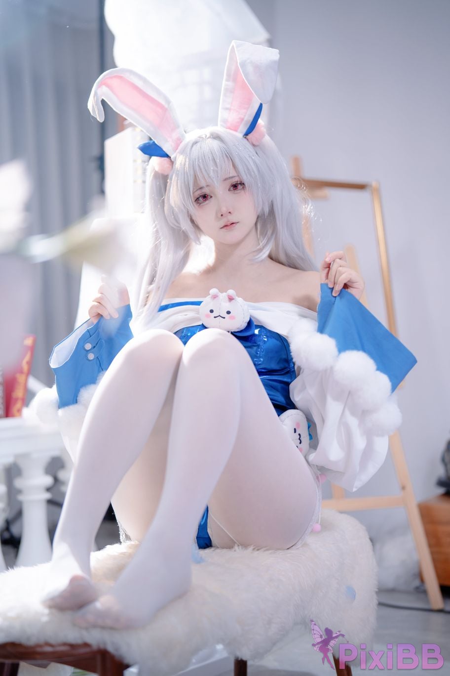 Cosplayer Do you like Airi azur lane Lafite rabbit PixiBB.COM 014
