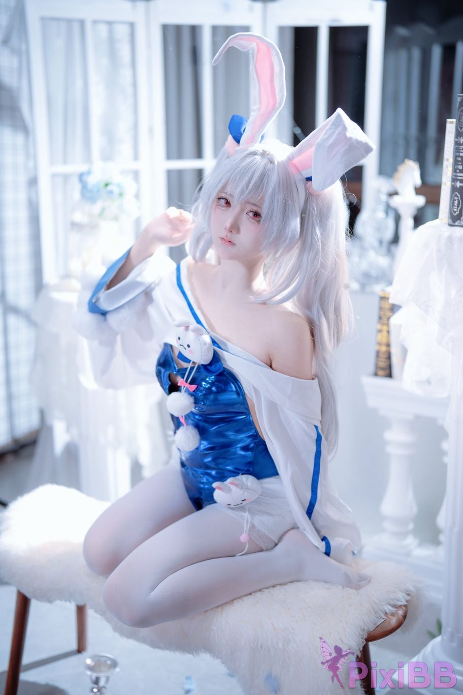 Cosplayer Do you like Airi azur lane Lafite rabbit PixiBB.COM 025