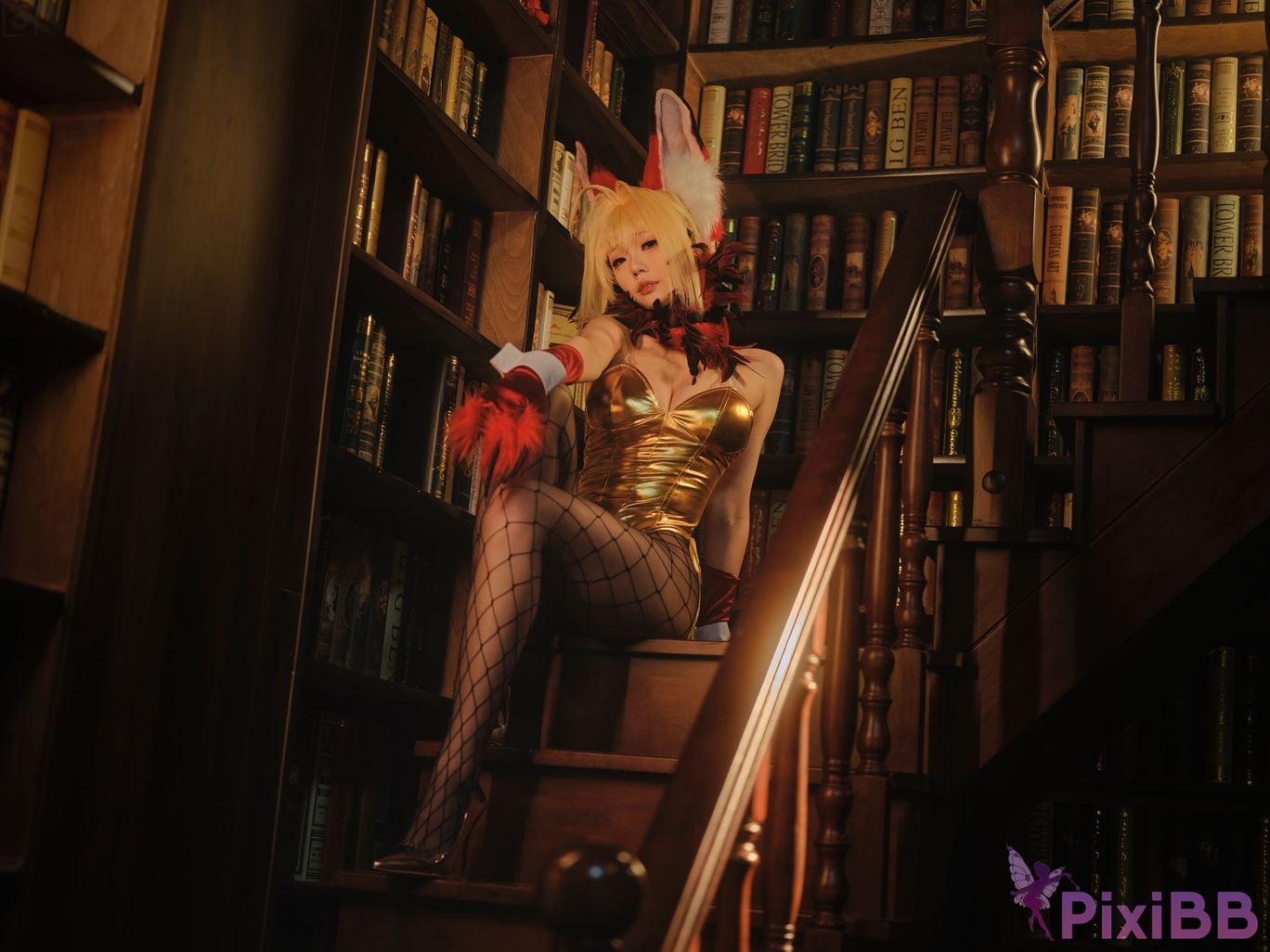 Cosplayer Huli raccoon Nero PixiBB.COM 022