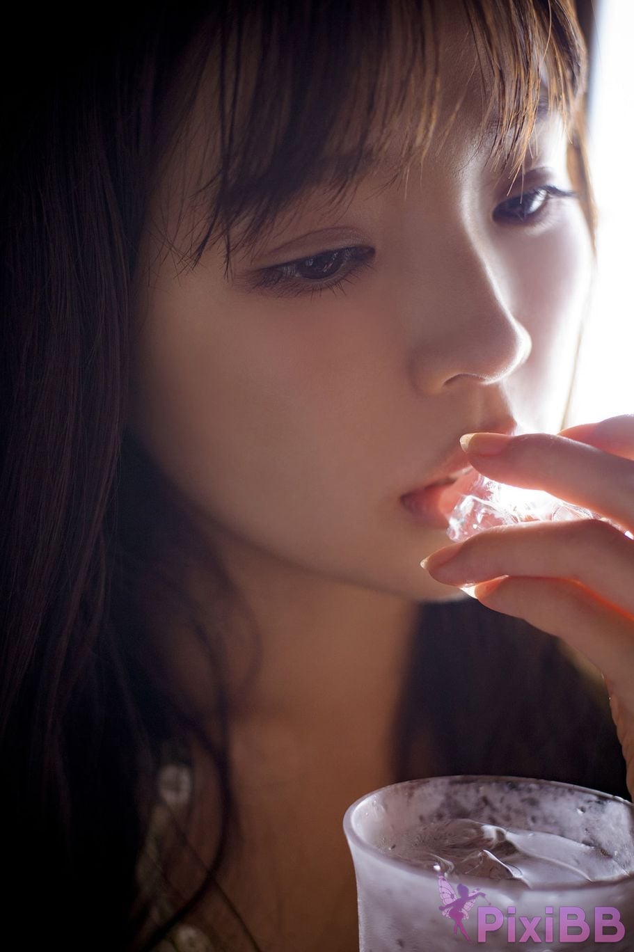 Japanese Idol Natsuki Kawamura FRIDAY digital photo book The body I want to embrace Vol.2 PixiBB.COM 042