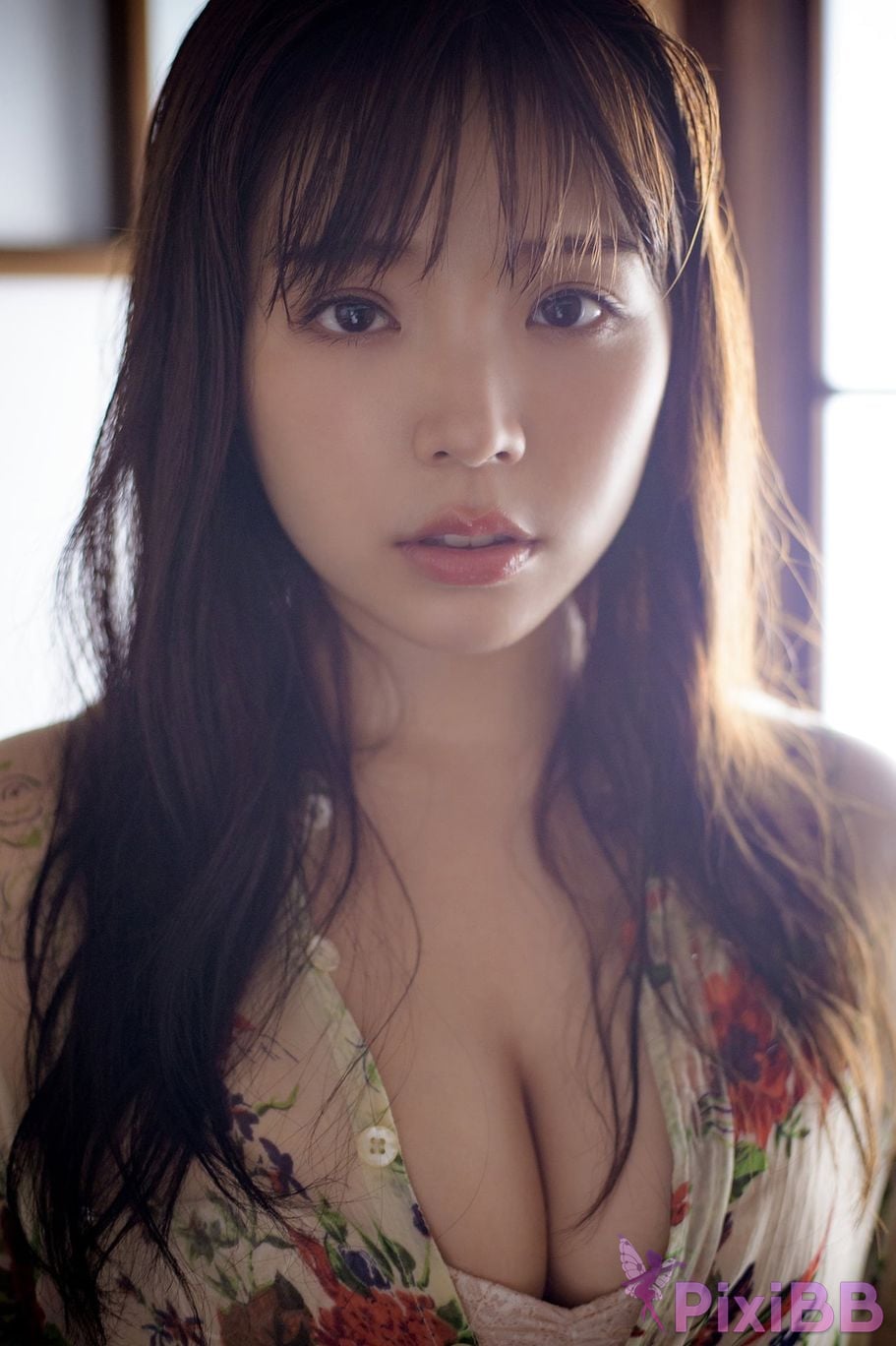Japanese Idol Natsuki Kawamura FRIDAY digital photo book The body I want to embrace Vol.2 PixiBB.COM 043