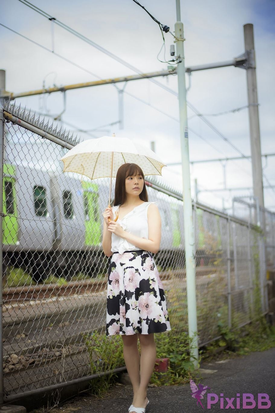 Japanese Idol Natsuki Kawamura FRIDAY digital photo book The body I want to embrace Vol.1 PixiBB.COM 012
