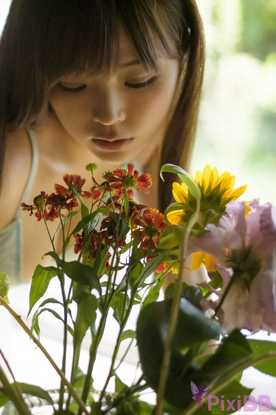 Japanese Idol Natsuki Kawamura FRIDAY digital photo book The body I want to embrace Vol.1 PixiBB.COM 047