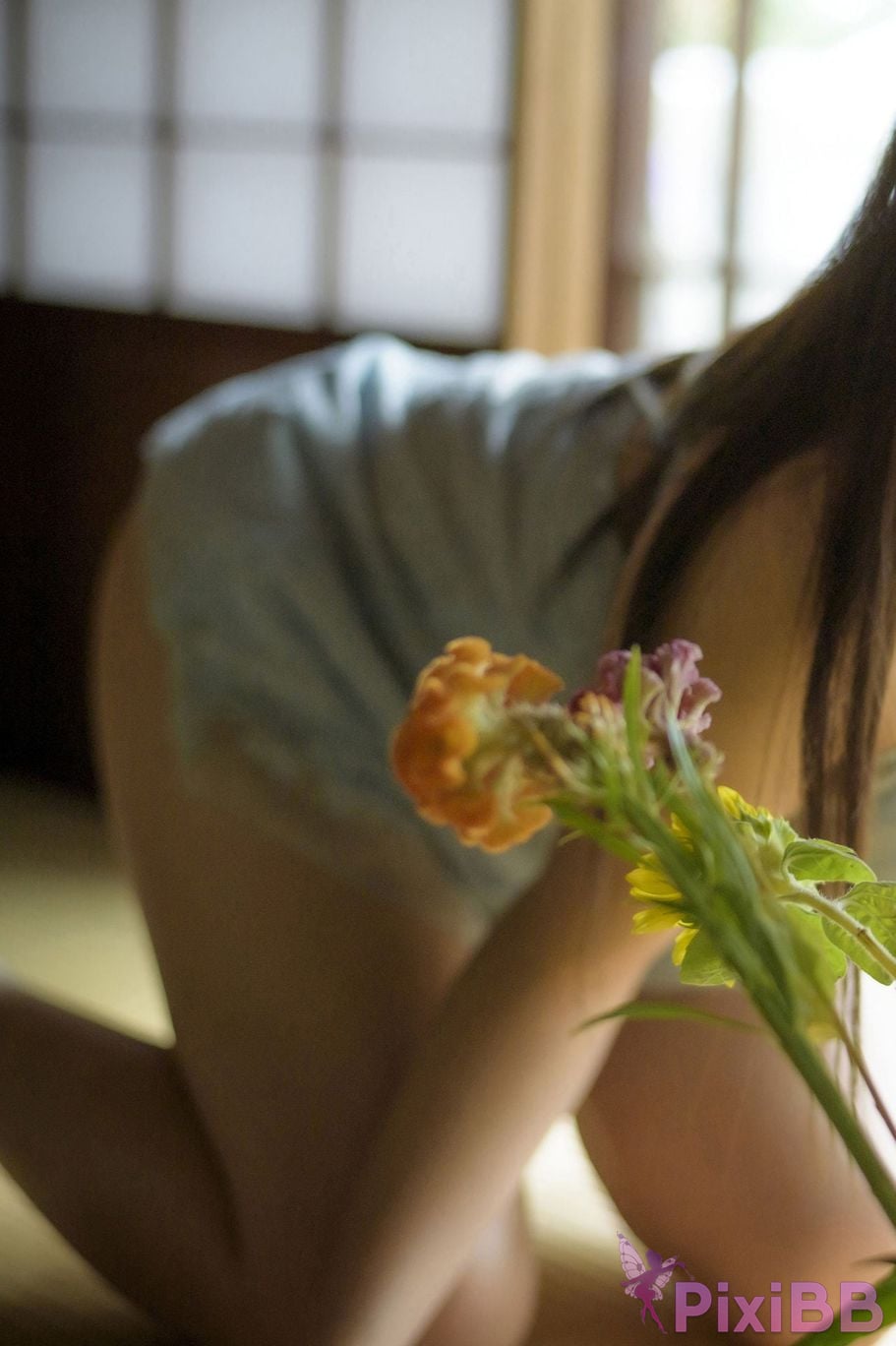 Japanese Idol Natsuki Kawamura FRIDAY digital photo book The body I want to embrace Vol.1 PixiBB.COM 048