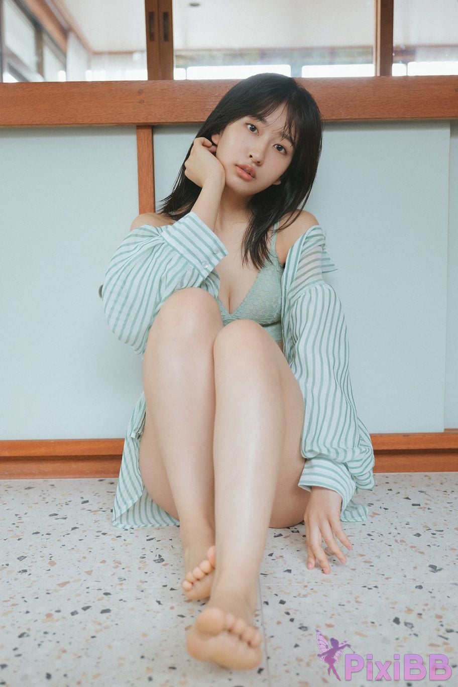 Japanese Idol Rina Saito FLASH digital photo book Clear PixiBB.COM 015