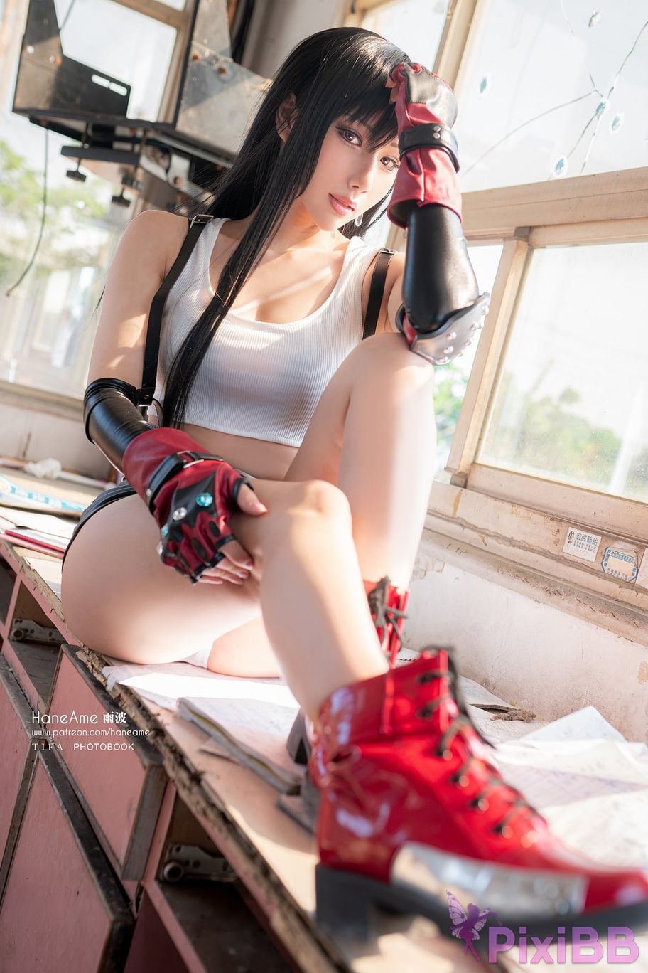 HATifaLockhart PixiBB.COM 6