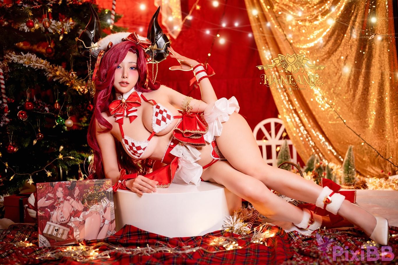 HADragonQueenChristmas PixiBB.COM 3