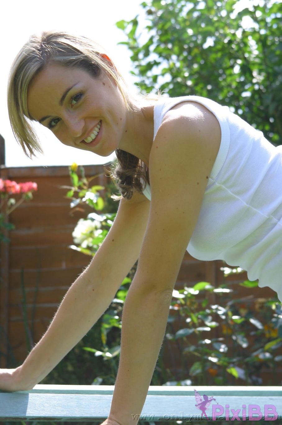 onlymelanie onlymelanie 105 025 PixiBB.COM