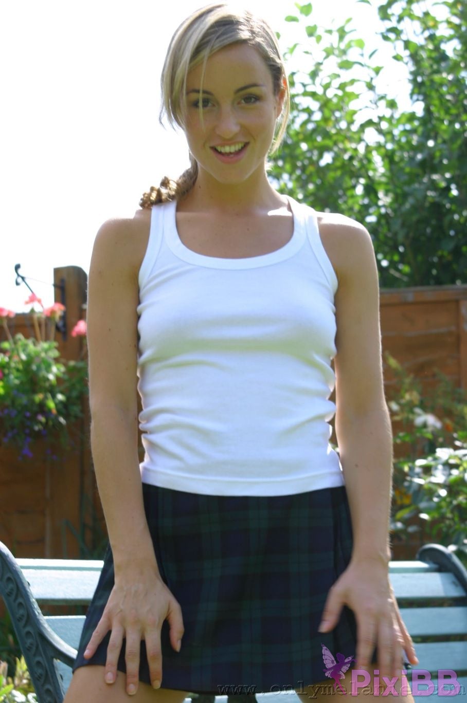 onlymelanie onlymelanie 105 026 PixiBB.COM