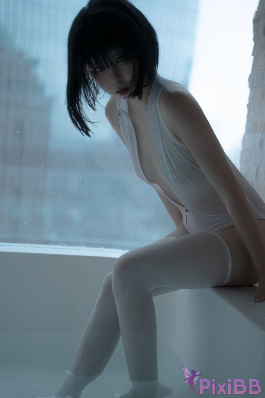 Cosplayer Zhiyue Etsu ko transparent swimming PixiBB.COM 051