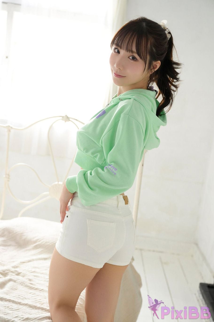 Japanese Idol Ao Ebisaki FRIDAY digital photo book dyed blue vol.2 120 pages deluxe edition PixiBB.COM 016