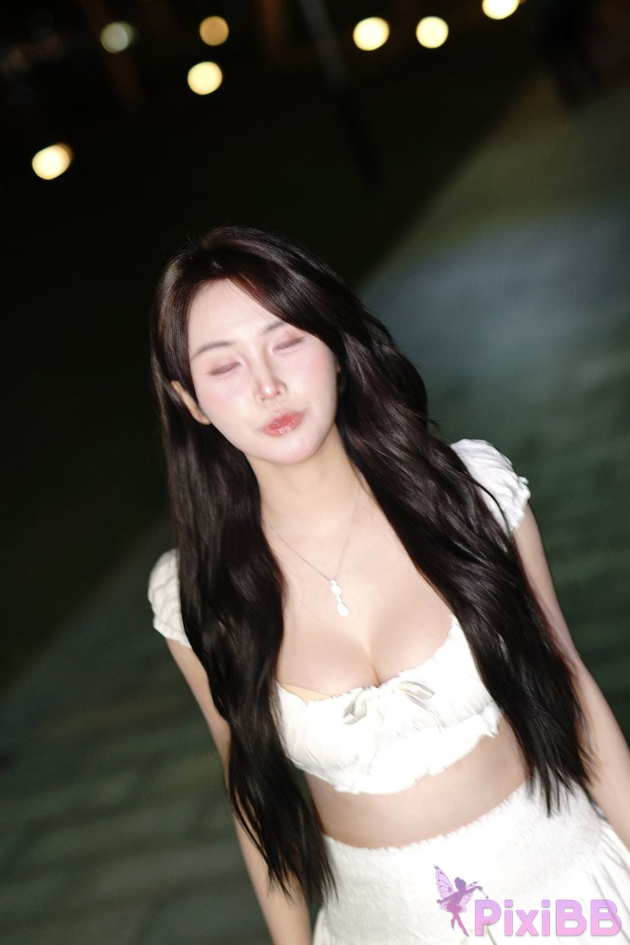 Featured Street Photography Works No.5665 Xiao Sijia white dress PixiBB.COM 004
