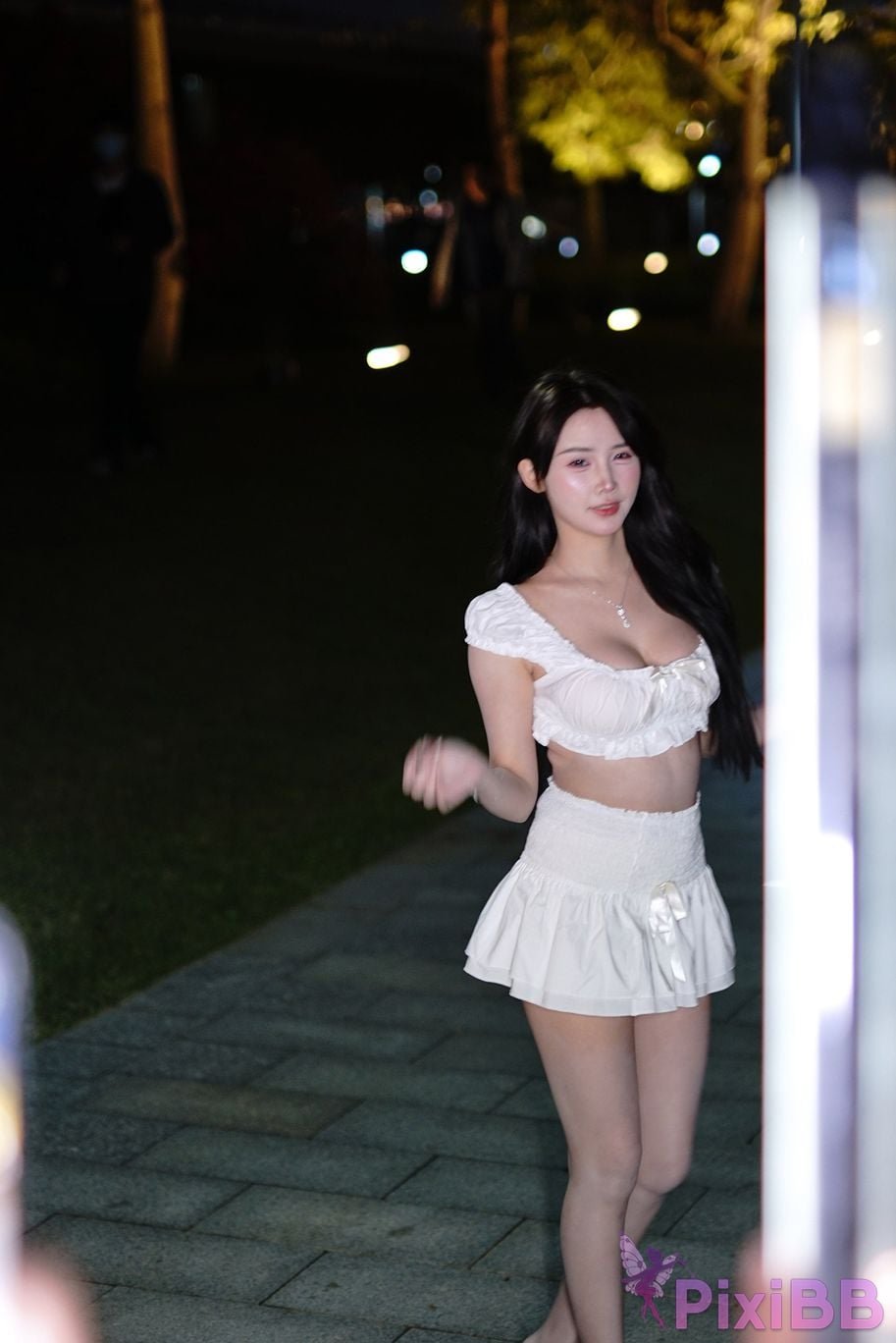 Featured Street Photography Works No.5665 Xiao Sijia white dress PixiBB.COM 016