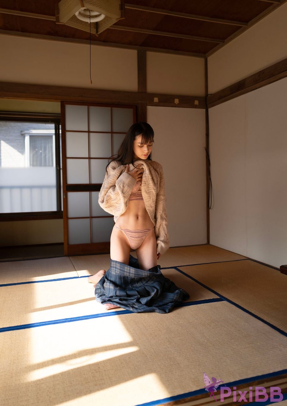 Japanese Idol Miyashita Rena The Fate of Fake Love PixiBB.COM 003