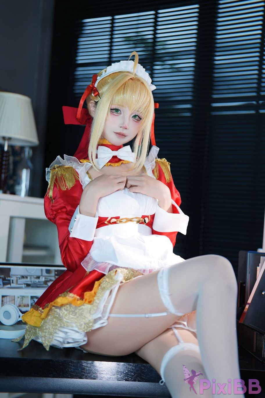 Cosplayer Five more ghosts FGO Nero maid PixiBB.COM 002