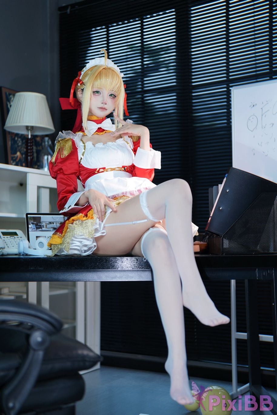 Cosplayer Five more ghosts FGO Nero maid PixiBB.COM 003