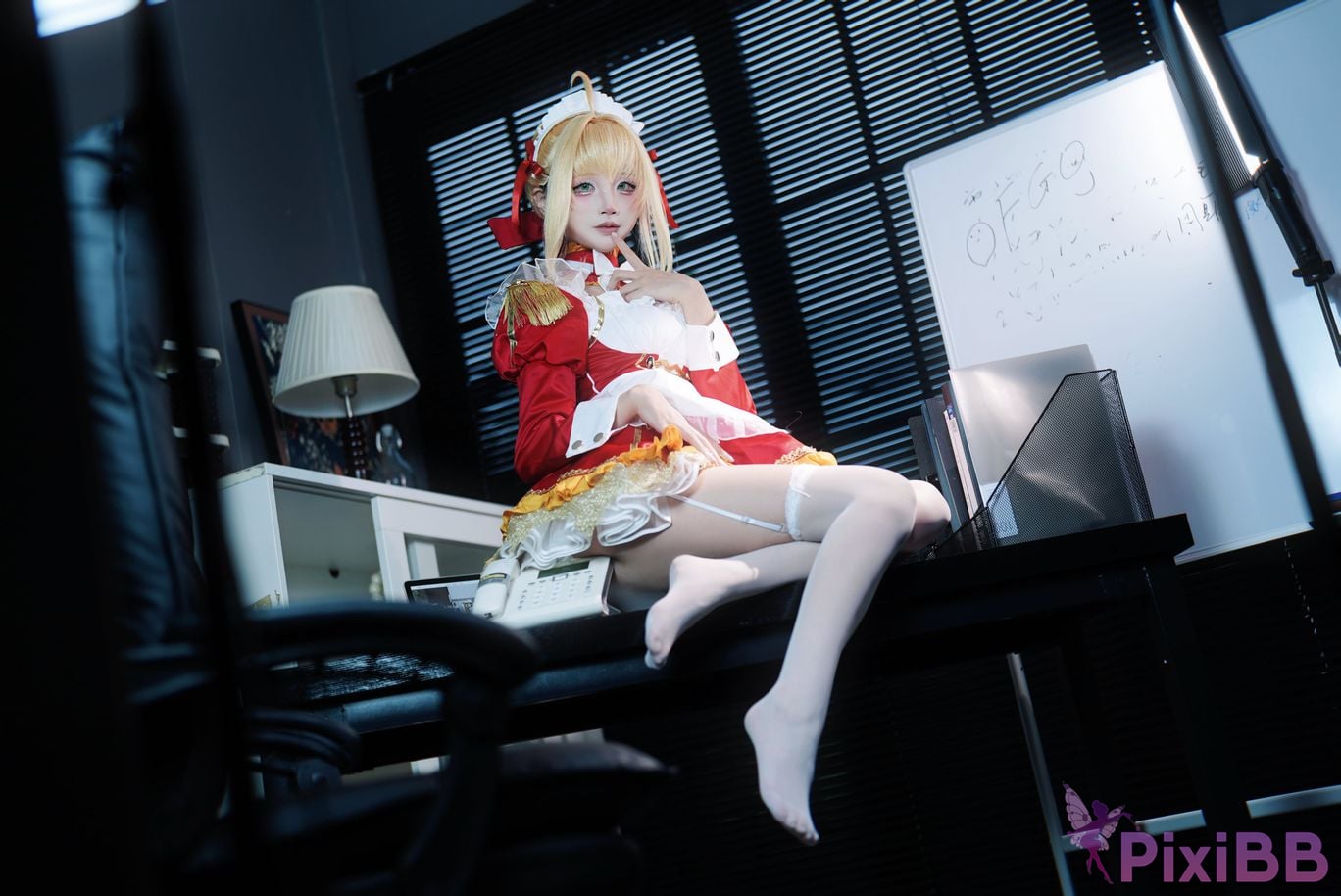 Cosplayer Five more ghosts FGO Nero maid PixiBB.COM 006