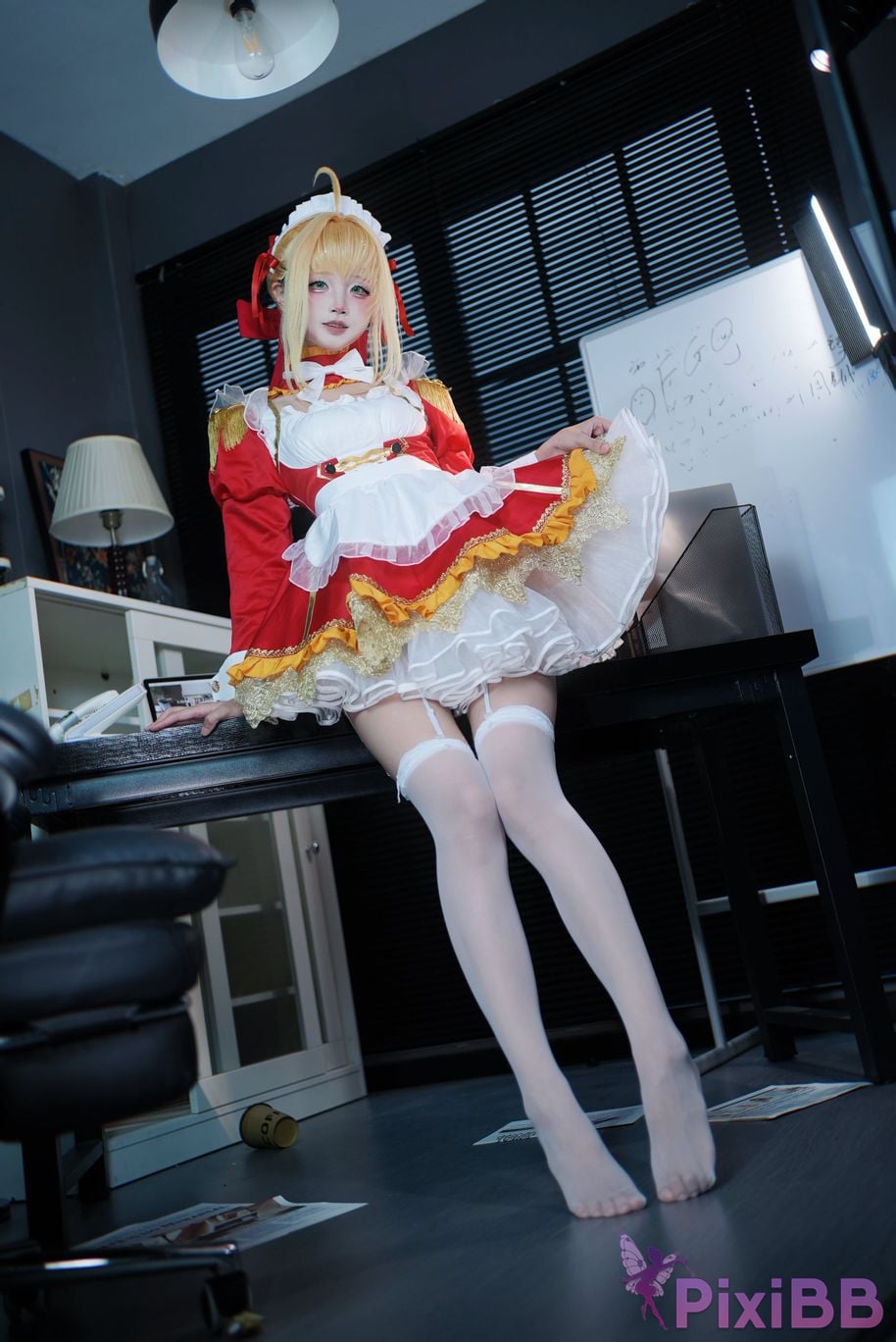 Cosplayer Five more ghosts FGO Nero maid PixiBB.COM 013