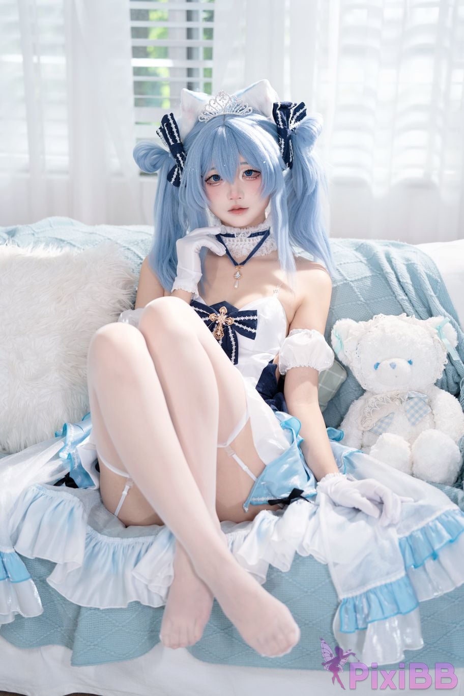 Cosplayer Five more ghosts azur lane Liangbo PixiBB.COM 001