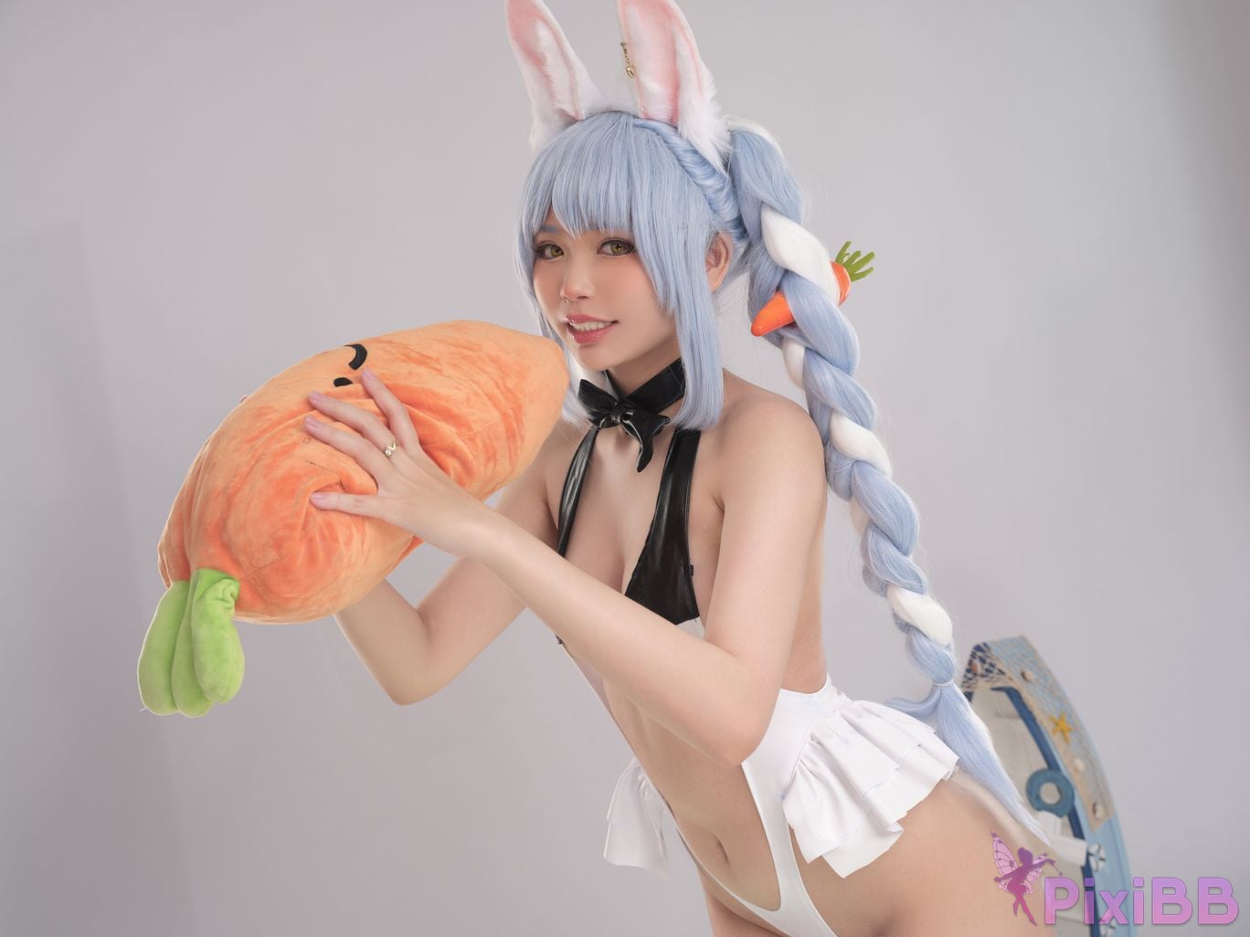 Coser ZinieQ Hololive Pekora PixiBB.COM 009