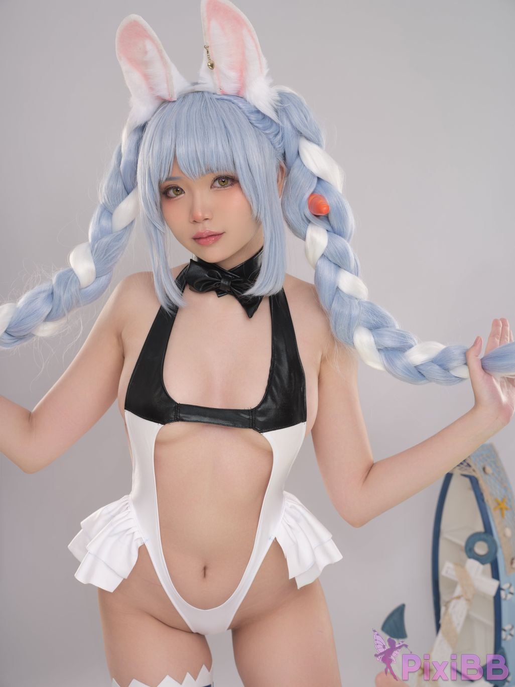Coser ZinieQ Hololive Pekora PixiBB.COM 010