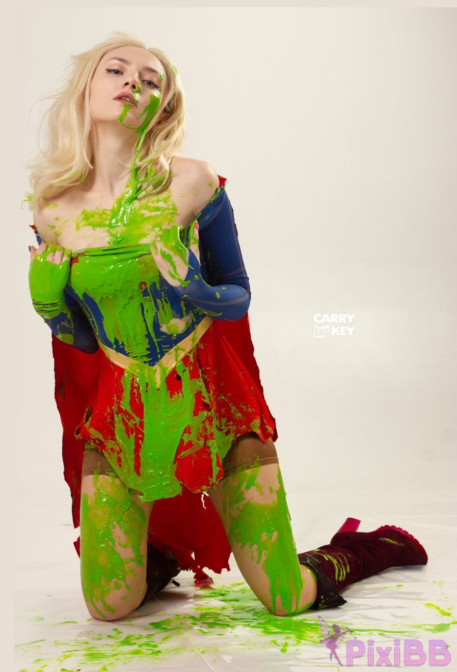 CarryKey Supergirl PixiBB.COM 45