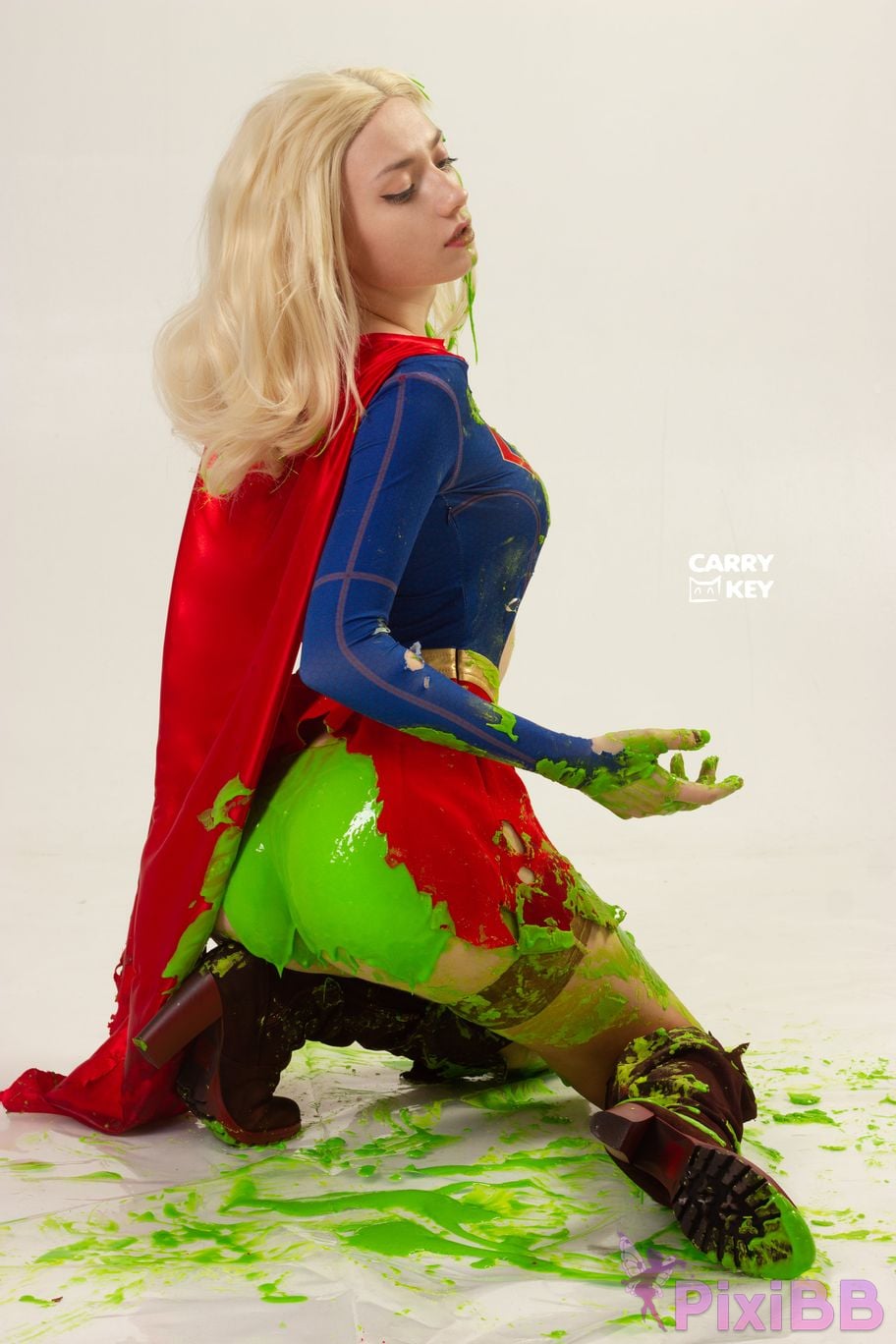CarryKey Supergirl PixiBB.COM 46
