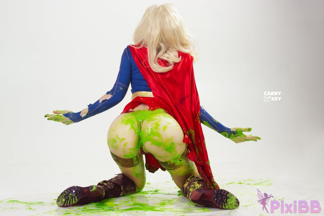 CarryKey Supergirl PixiBB.COM 64