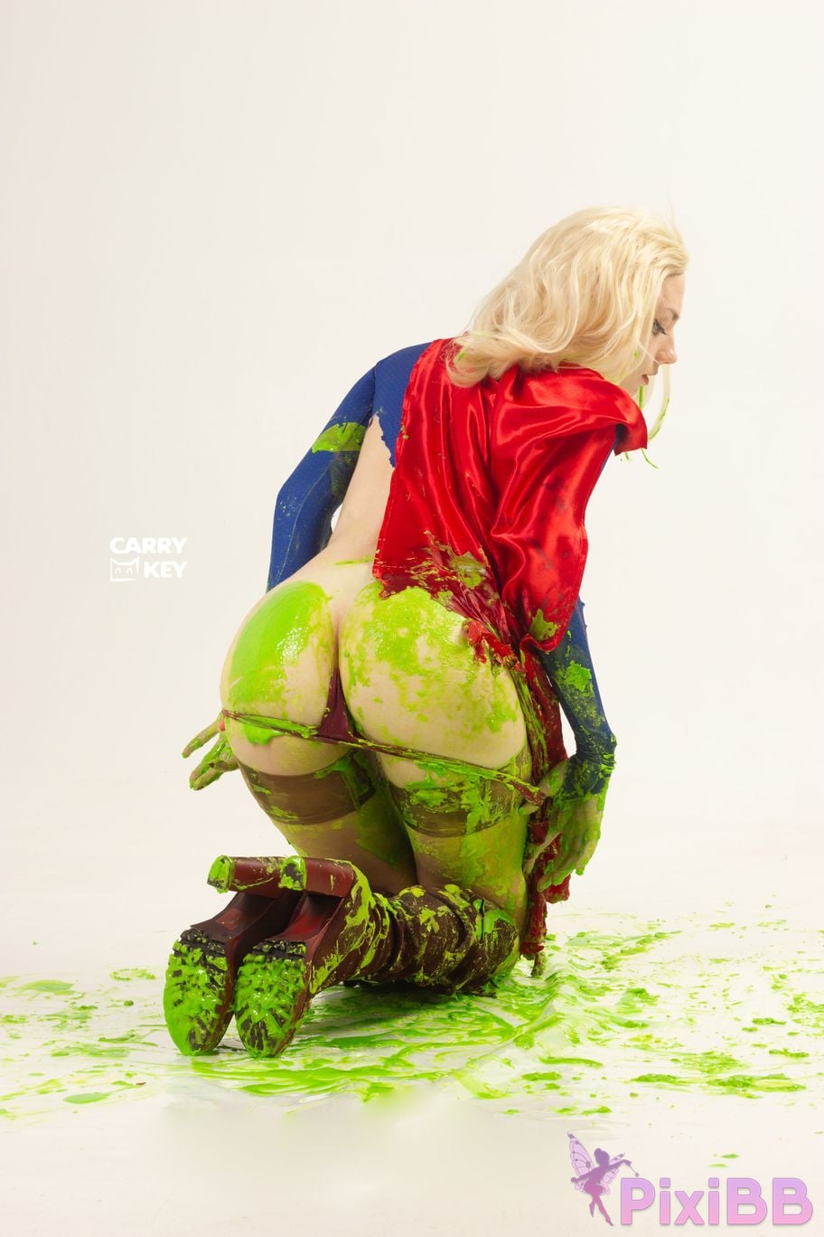 CarryKey Supergirl PixiBB.COM 86