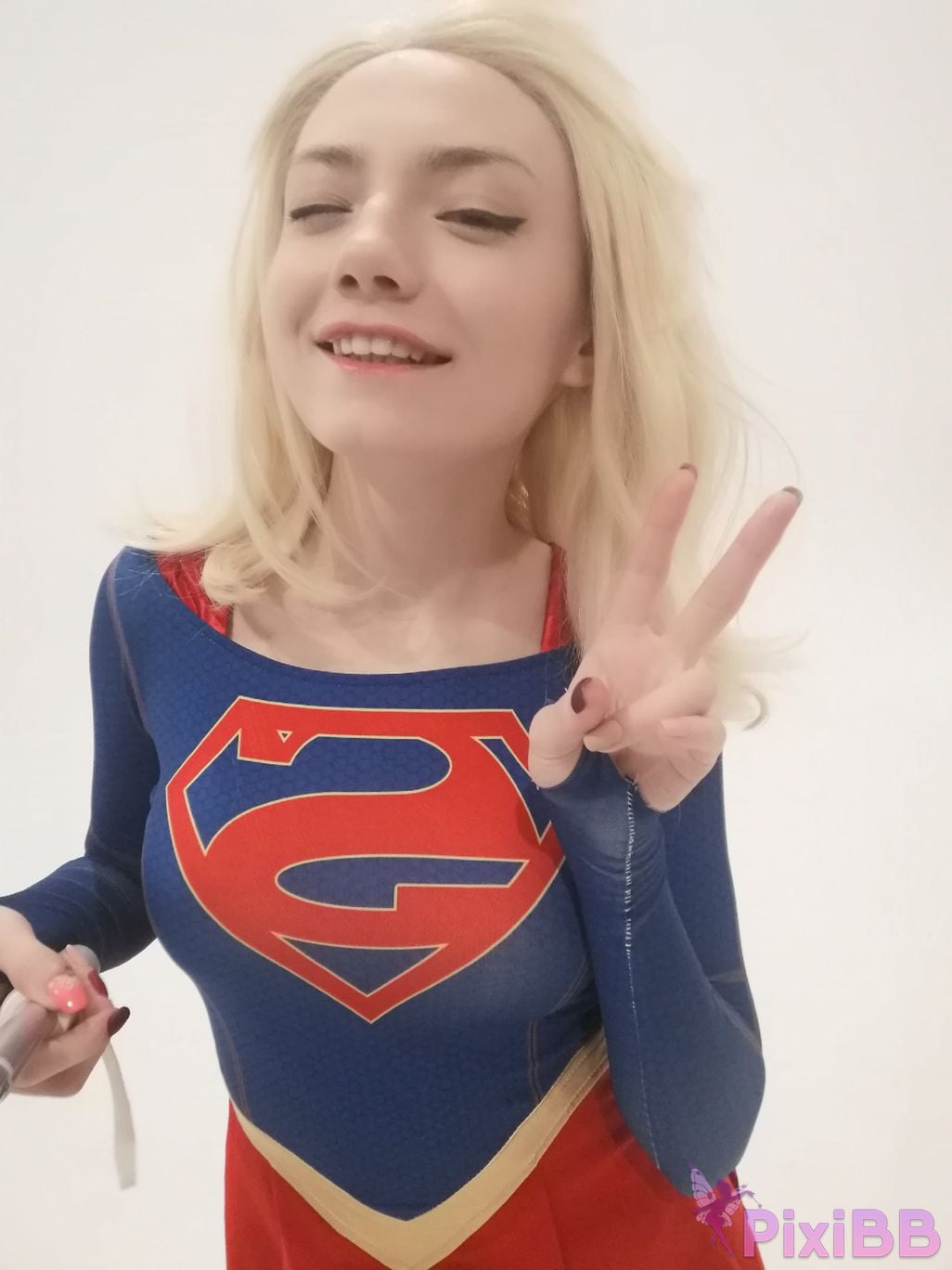 CarryKey Supergirl PixiBB.COM 96