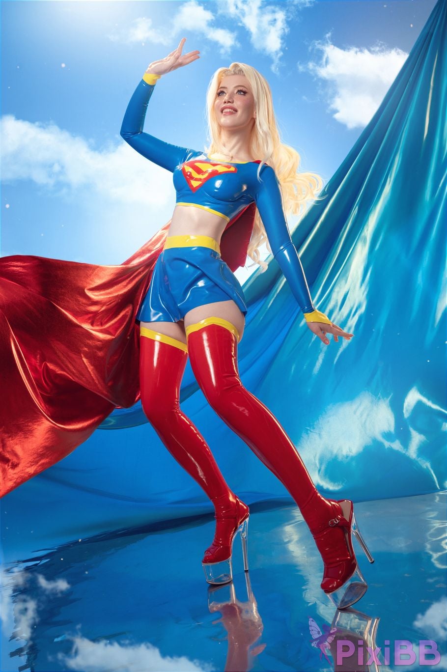 Lada Lyumos Supergirl PixiBB.COM 4