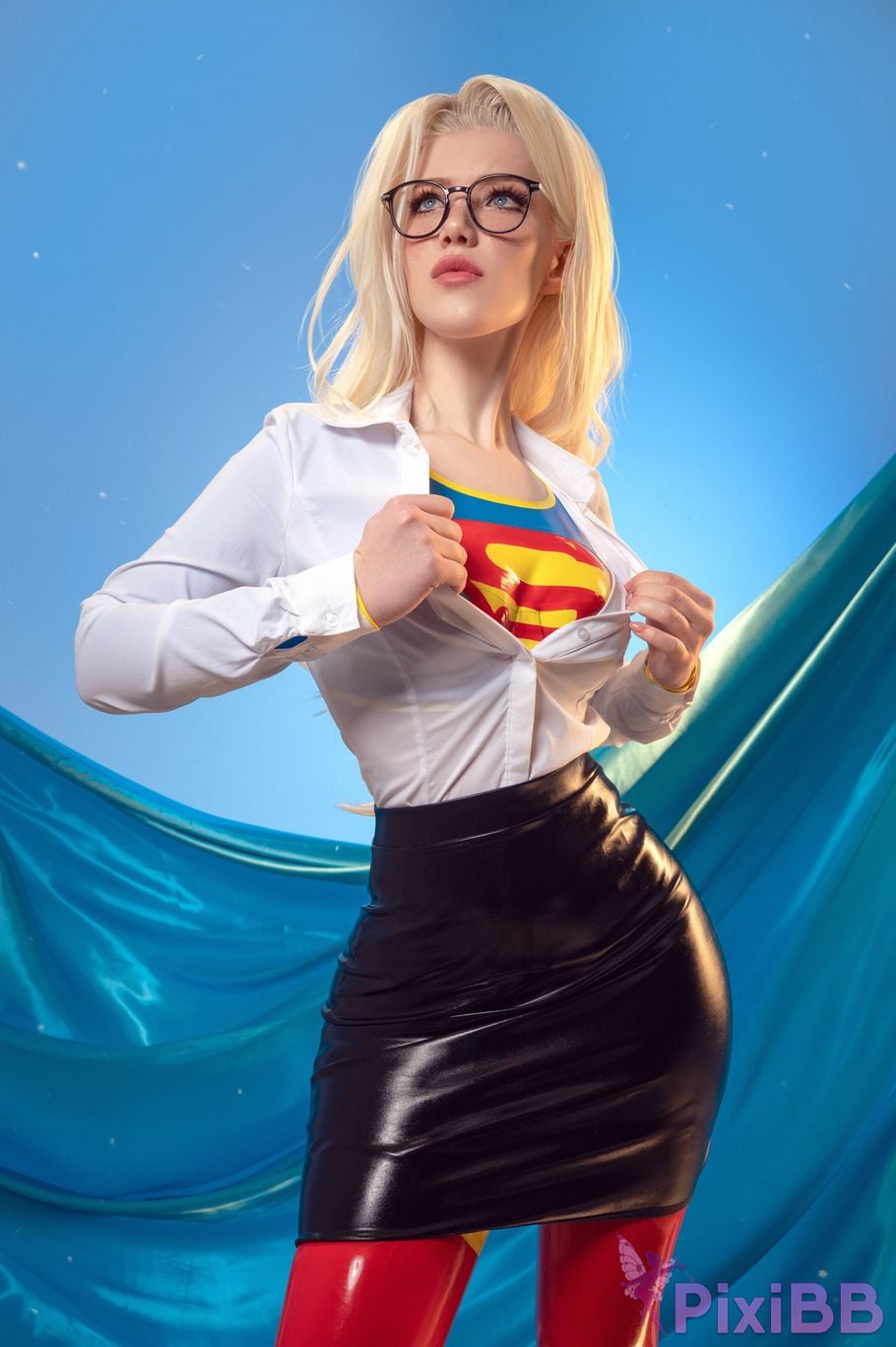 Lada Lyumos Supergirl PixiBB.COM 7