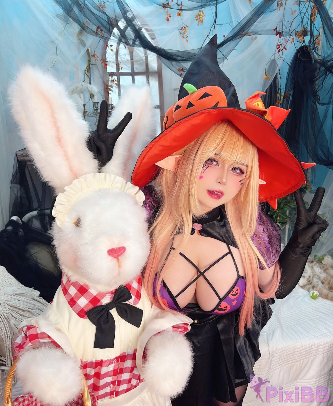 Uy Uy Witch Marin PixiBB.COM 13