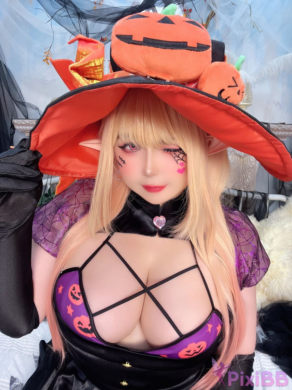 Uy Uy Witch Marin PixiBB.COM 16