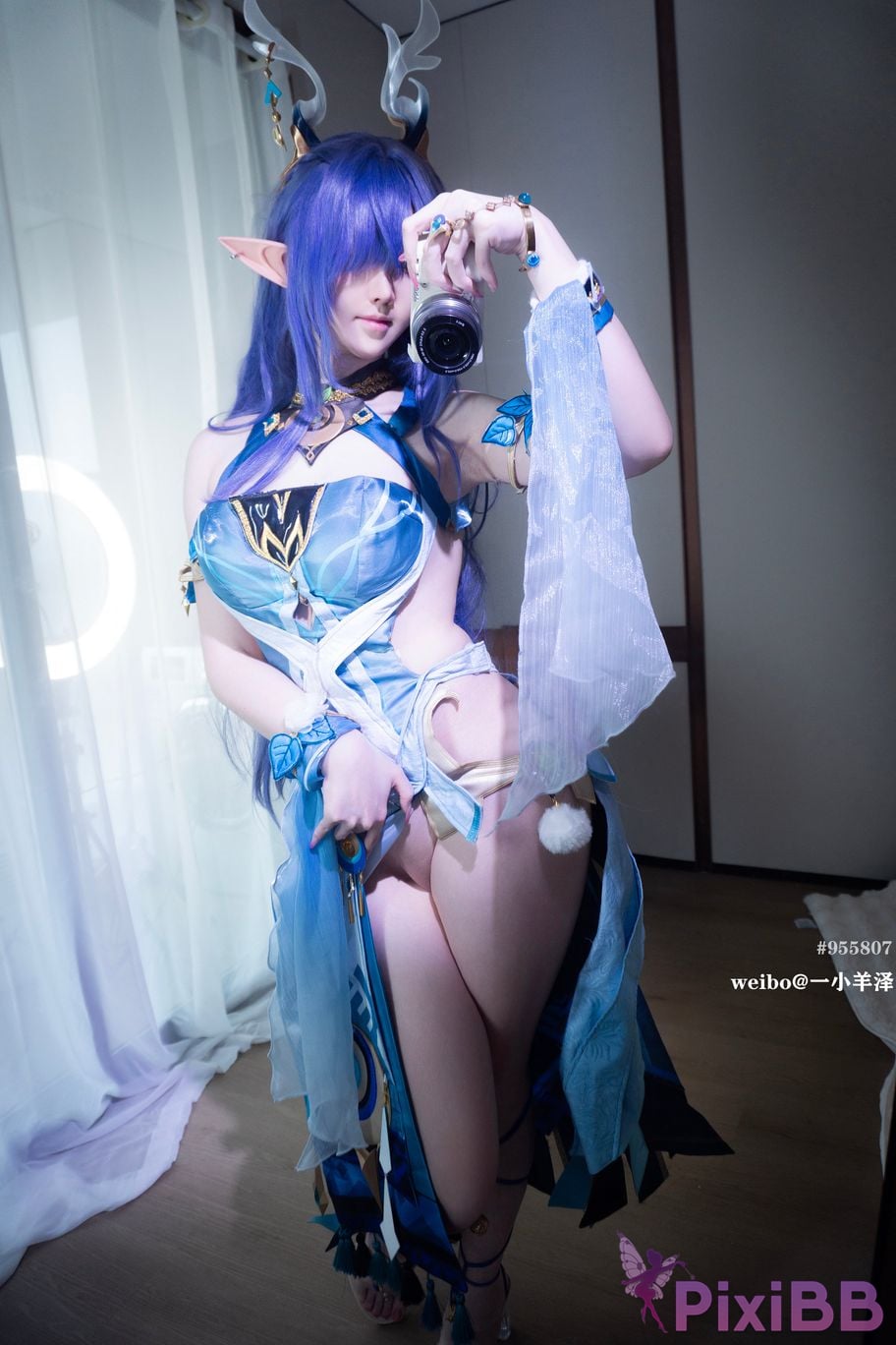 Cosplayer A little Yang Ze yixiaoyangze Frost Bell Silver Deer La Uma PixiBB.COM 011