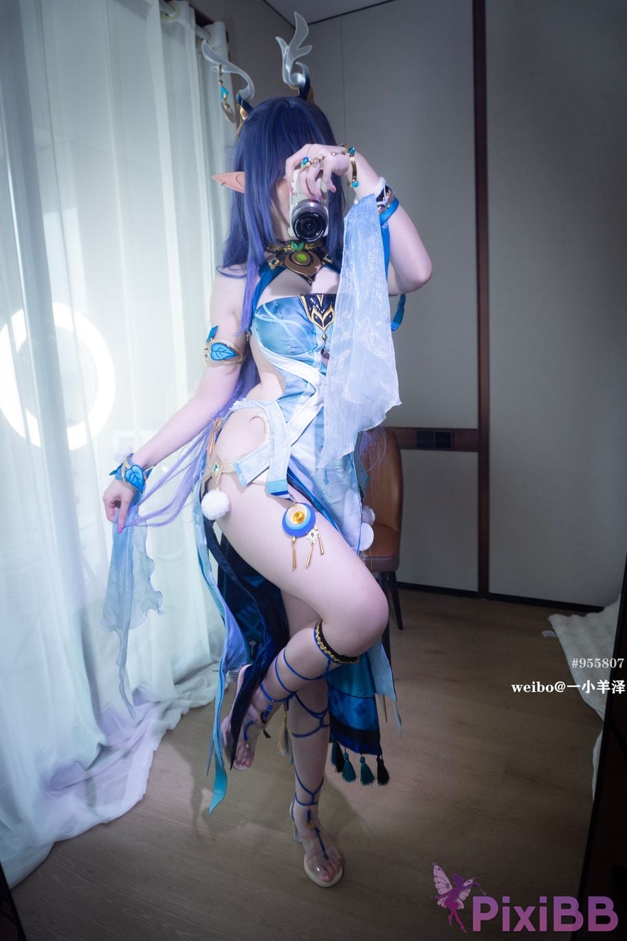 Cosplayer A little Yang Ze yixiaoyangze Frost Bell Silver Deer La Uma PixiBB.COM 012