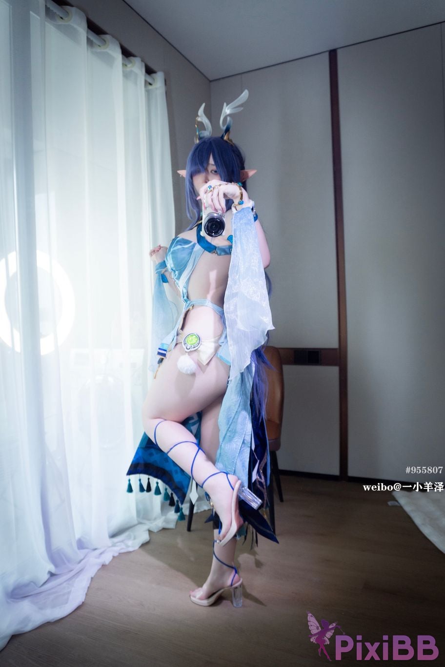 Cosplayer A little Yang Ze yixiaoyangze Frost Bell Silver Deer La Uma PixiBB.COM 018
