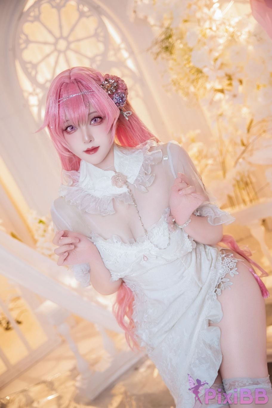Cosplayer Natsuko Xia Xiazi NIKKE Dorothy cheongsam PixiBB.COM 014
