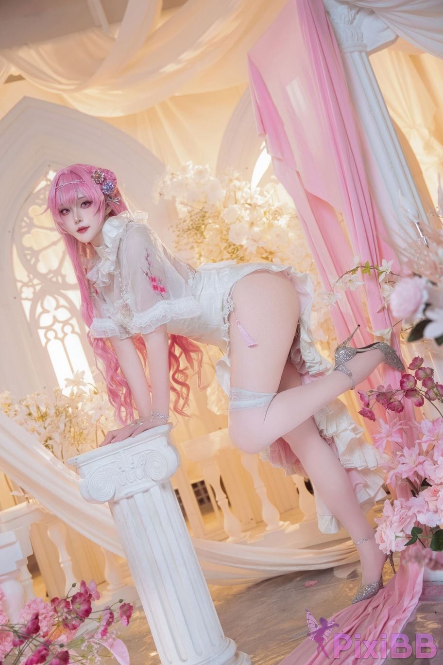 Cosplayer Natsuko Xia Xiazi NIKKE Dorothy cheongsam PixiBB.COM 045